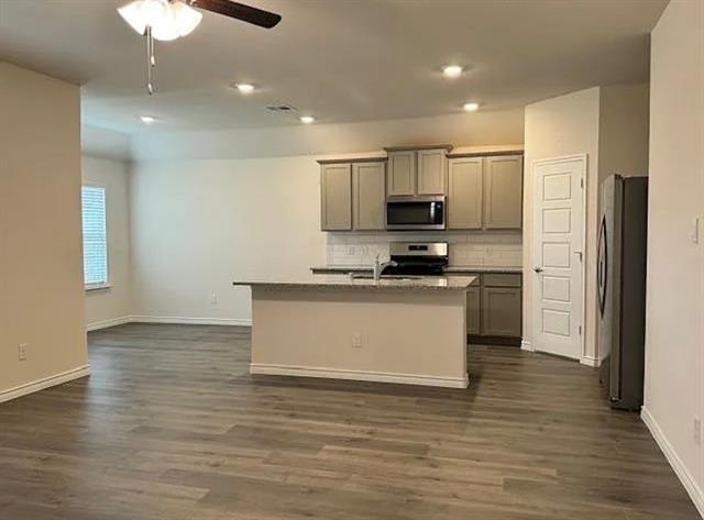 Building Photo - 1002 Cottontail Dr