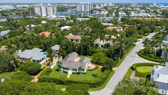 Building Photo - 1017 Tamarind Rd