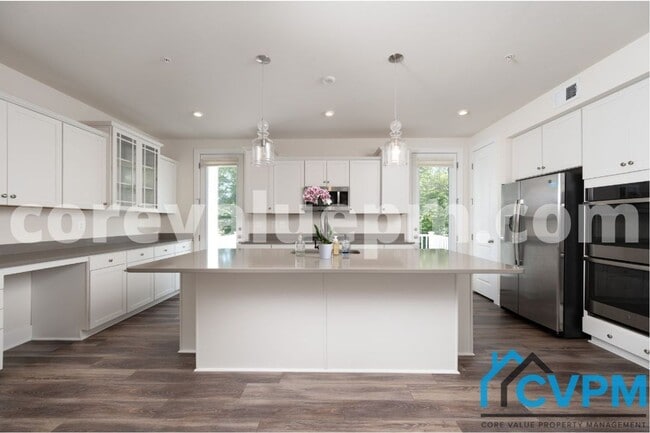 Building Photo - 2542 Buckthorn Dr