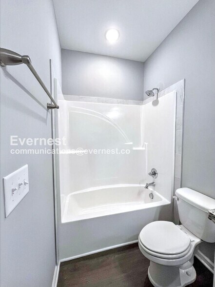 Building Photo - 1112 Prospect Ct