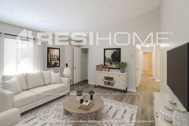 Building Photo - 8962 Ashwood Dr
