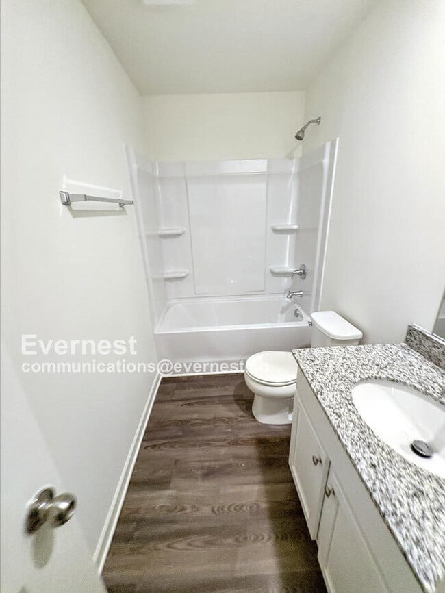 Building Photo - 4 Bed, 3 Bath Home with Garage / Pet-Friendly / Coming Soon!
