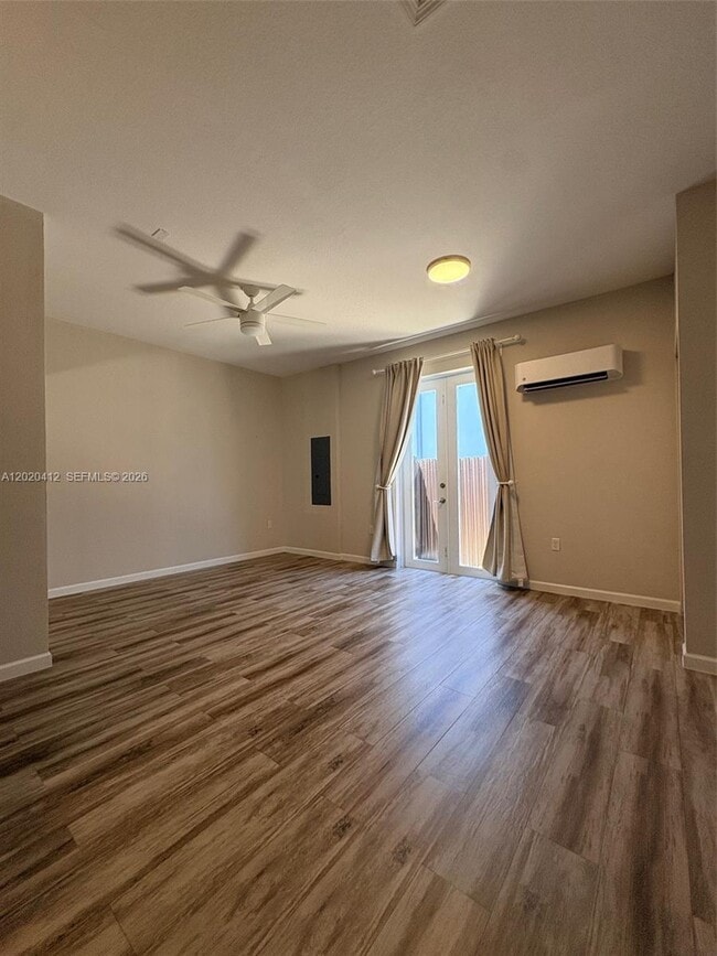Building Photo - 3031 SW 149th Ave