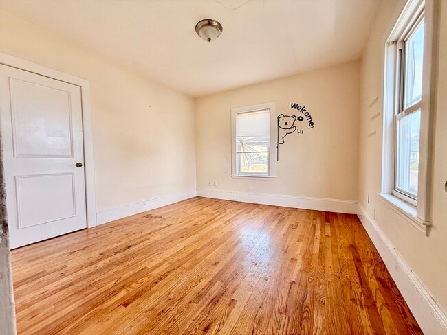 Building Photo - 81 South St