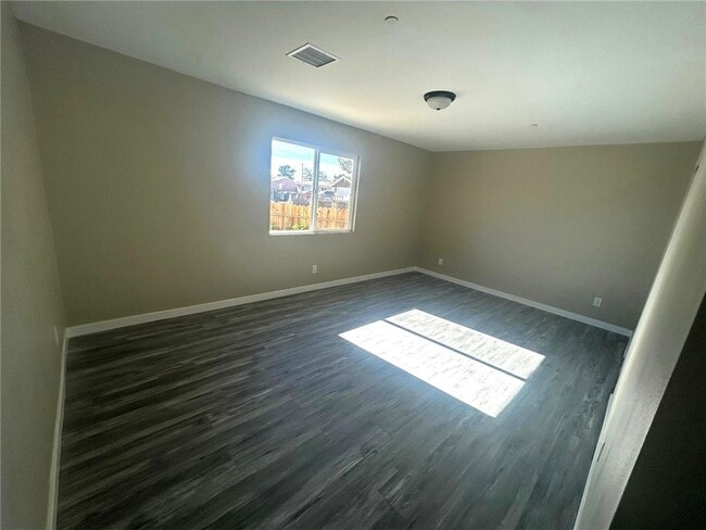 Building Photo - 7607 Columbine Ave