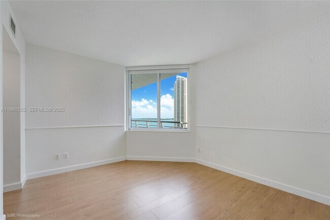 Building Photo - 325 S Biscayne Blvd