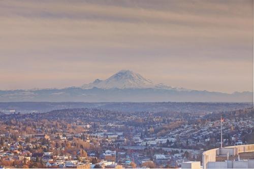 Building Photo - 1 bedroom in Seattle WA 98104