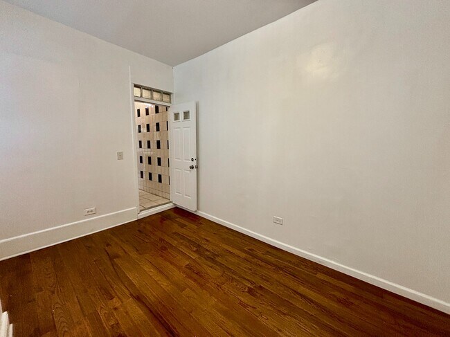 Floorplan - 182 Claremont Avenue