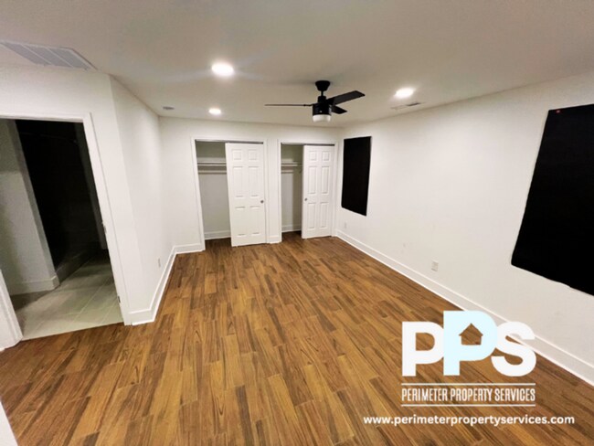 Building Photo - 1064 Westmoor Dr NW