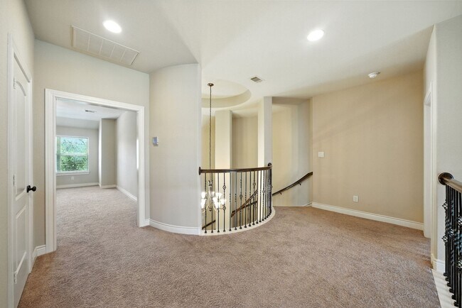 Building Photo - 27811 Bradford Ridge Dr