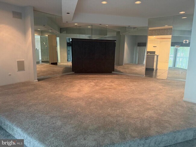 Building Photo - 203 Sunshine Lakes Dr