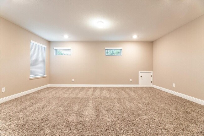 Building Photo - Spacious Allen Home with Modern Kitchen, Fenced Backyard & 2-Car Garage