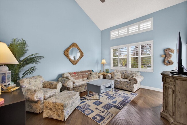 Building Photo - 1206 Mainsail Cir