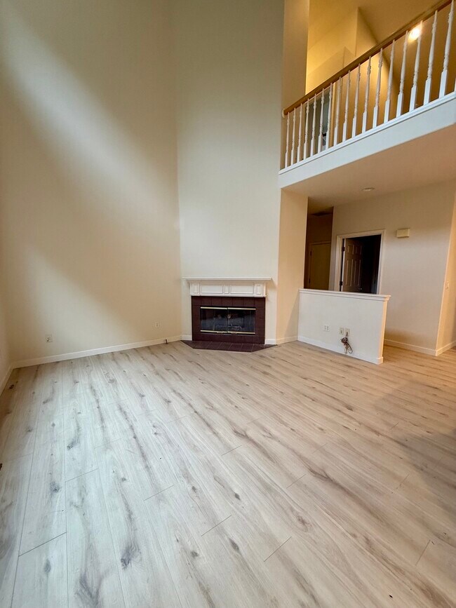 Building Photo - 15797 NW Wismer Dr