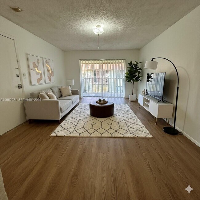 Building Photo - 10511 SW 108th Ave