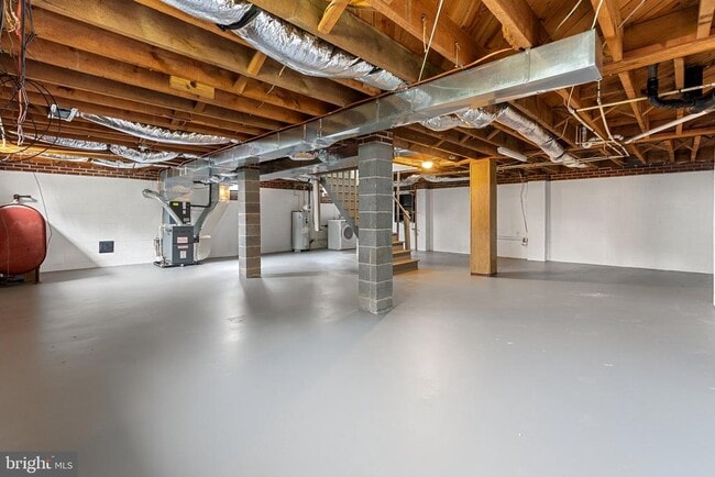 Building Photo - 509 W Cork St