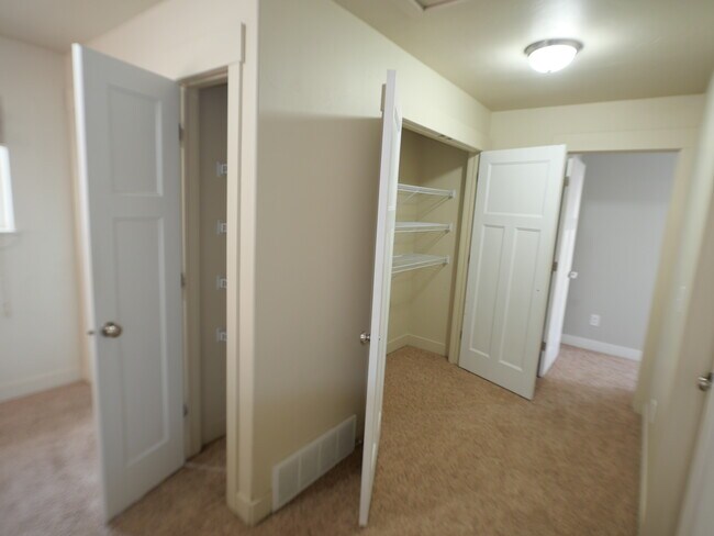 Building Photo - 7552 Lexi Loop