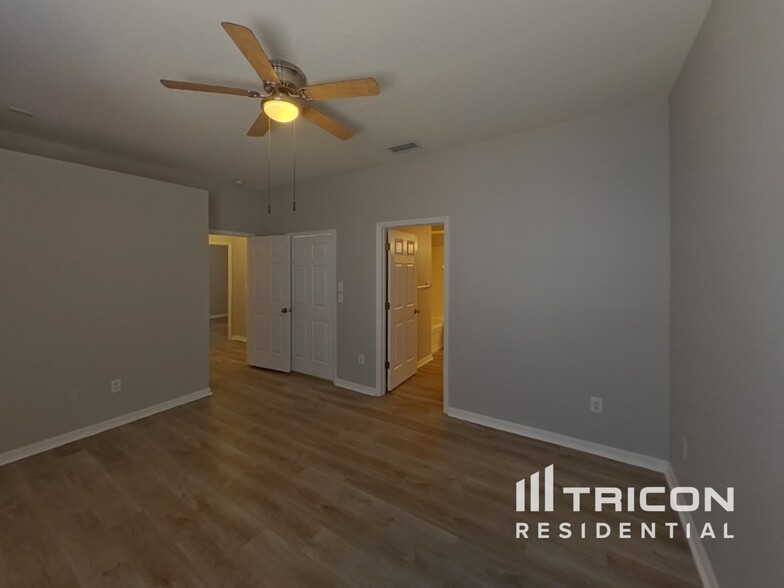 Building Photo - 6209 Crickethollow Dr