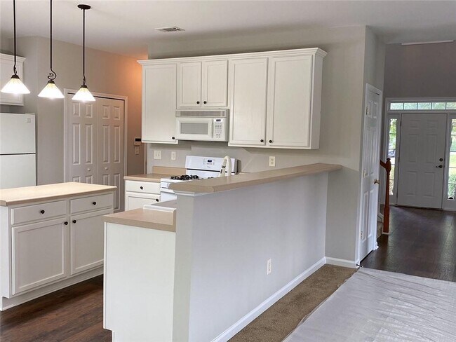 Building Photo - 2684 Rocky Knoll Ct