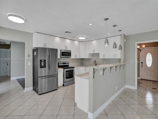 Building Photo - 4330 NW 8th St