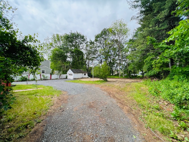 Building Photo - 1411 Dunnsville Rd