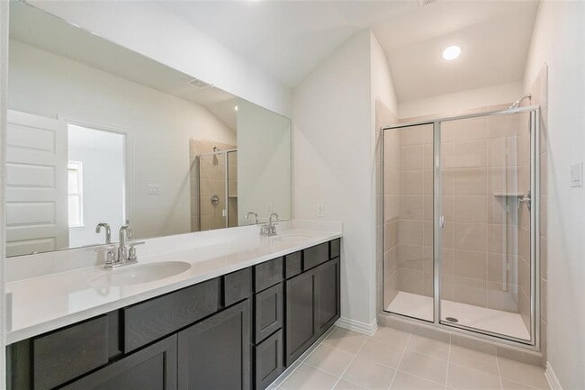 Building Photo - 1626 Revolution Way