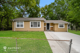 Building Photo - 3055 Imperial St