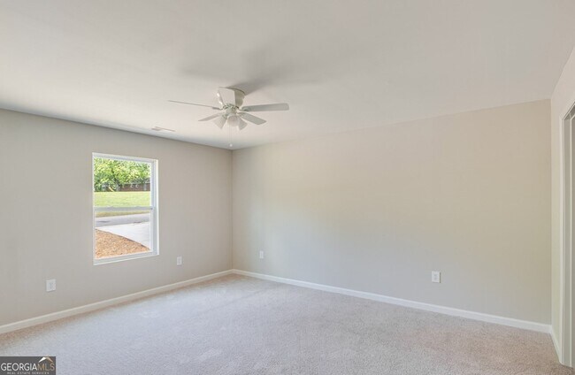 Building Photo - 117 Lyla Ln