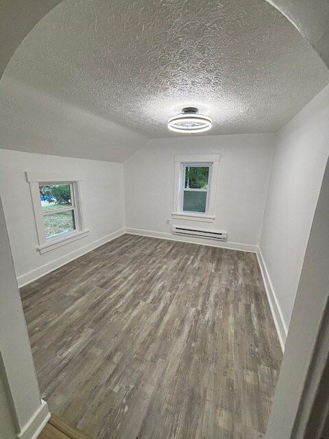 Building Photo - 2023 W 29th St