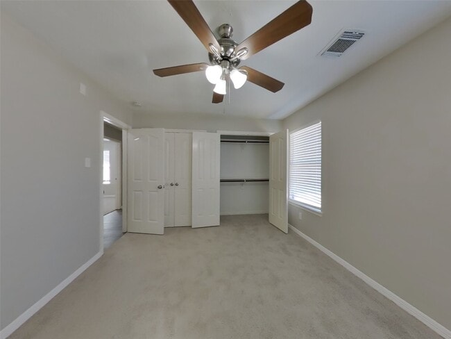 Building Photo - 24307 Hard Wood Dr