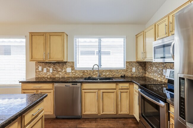 Building Photo - 2235 E Morrow Dr