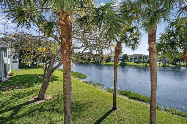 Building Photo - 805 Mainsail Cir