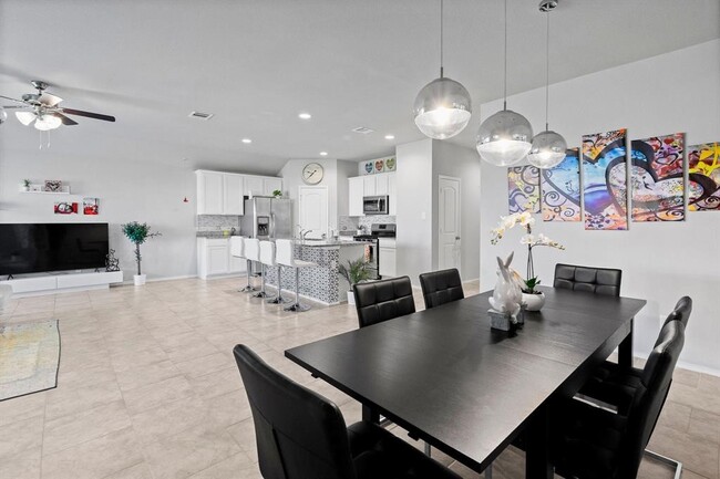 Building Photo - 4115 Magliana Ln