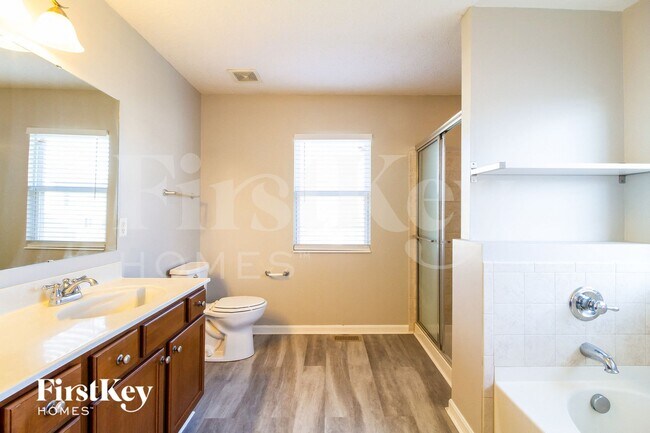 Building Photo - 6626 Thistle Grove