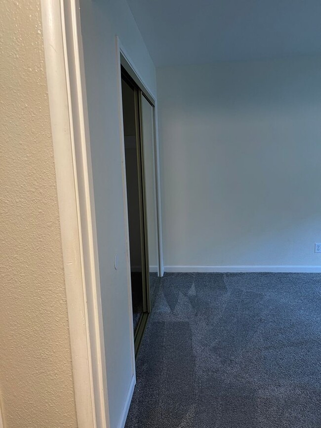 Building Photo - Chico 2 bed, one bath Duplex Private courtyard, Pool and Shared Laundry