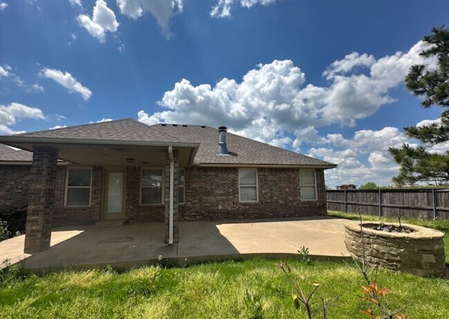 Building Photo - Gated Community - Deer Creek Schools - New...