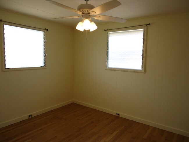 Building Photo - Kailua - Coconut Grove 3 bedroom / 1 bath ...