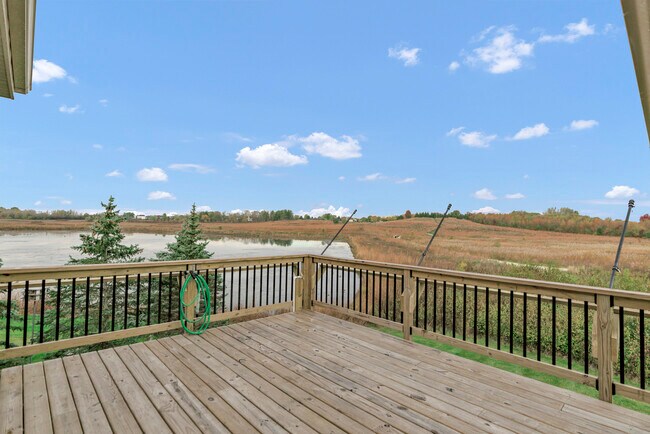 Building Photo - 2660 Harnish Dr