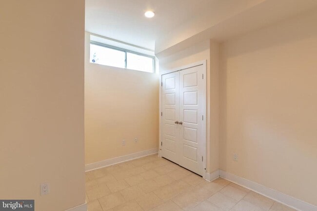 Building Photo - 1775 Frankford Ave
