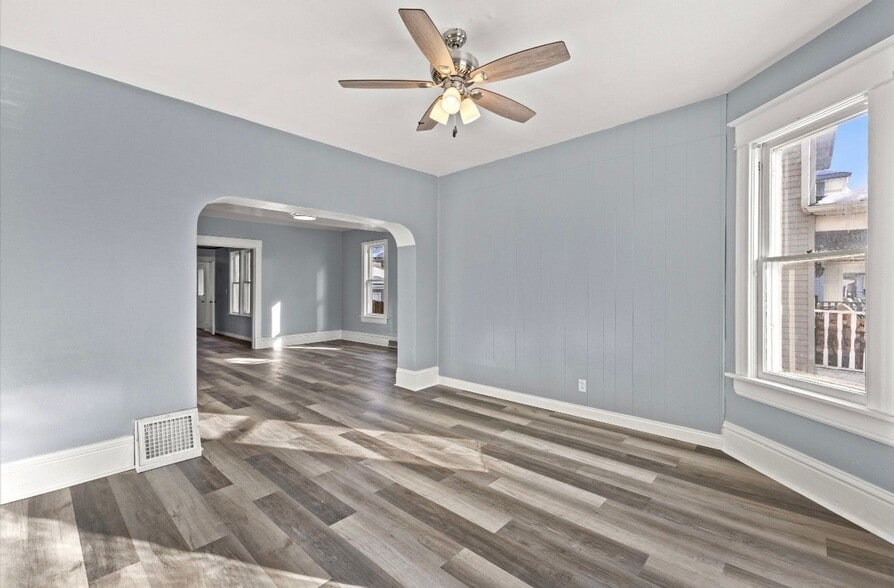 Building Photo - 2912 Wright Ave