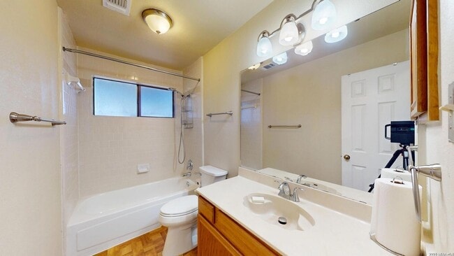 Building Photo - 2210 Muddy Peak Dr