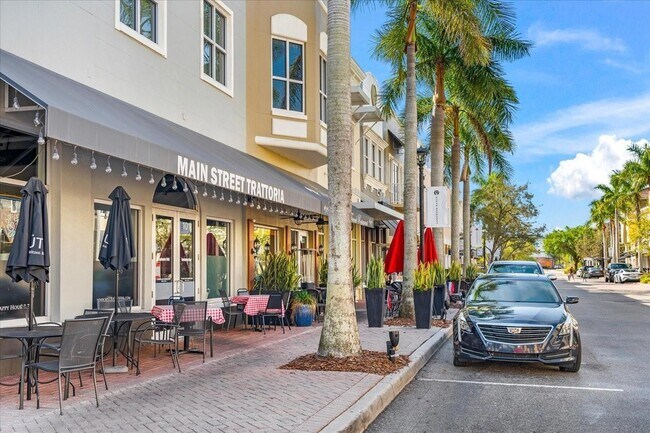 Building Photo - 7525 Plantation Cir