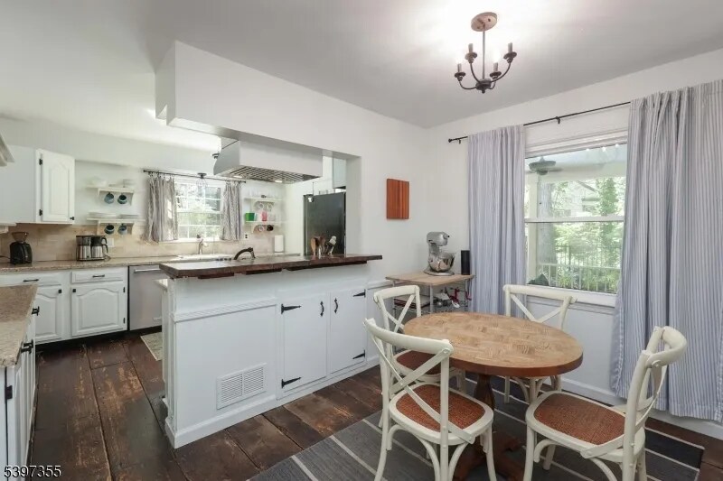 Building Photo - 924 Maurice Ave