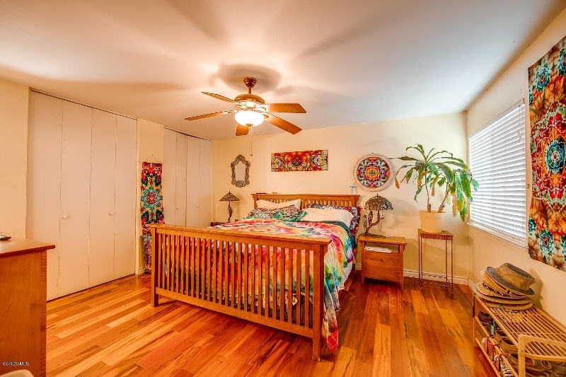 Building Photo - 2251 Markham Ave