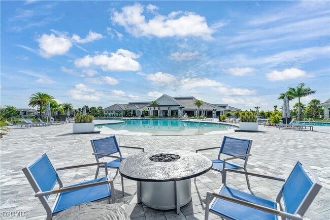 Building Photo - 43977 Boardwalk Loop