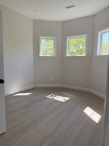 Bedroom 2 - 131 Boston St
