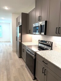 Building Photo - 16601 Braker Ln