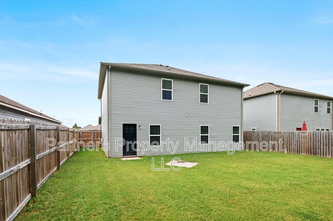 Building Photo - 2287 S Ouachita Dr