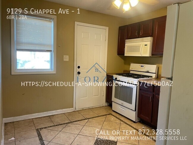 Building Photo - 9129 S Chappel Ave