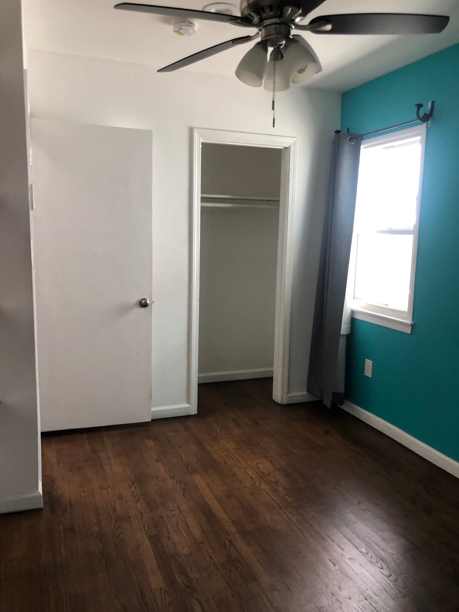 Building Photo - 3268 Fay Ave